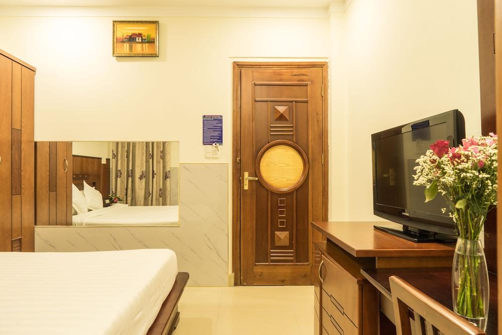 An Binh 2 Near Dam Sen Park 2* Ho Chi Minh City